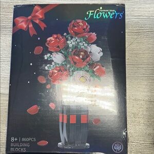 Forever 21 Faux Floral Building Blocks - Red and White